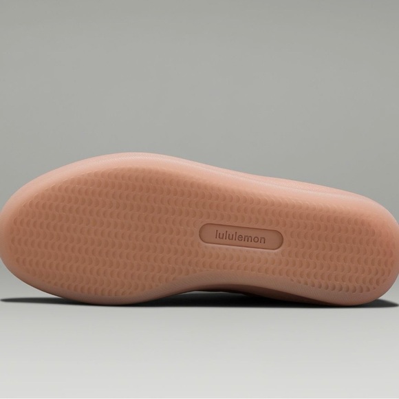 Lululemon Womens City Verse Sneakers in Precocious Pink size 8.5 - Picture 12 of 16